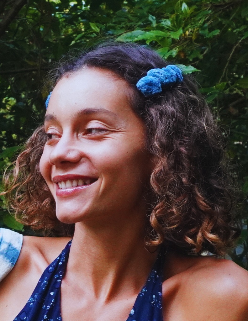 POMPOM HAIRCLIP, BLUE, SMALL