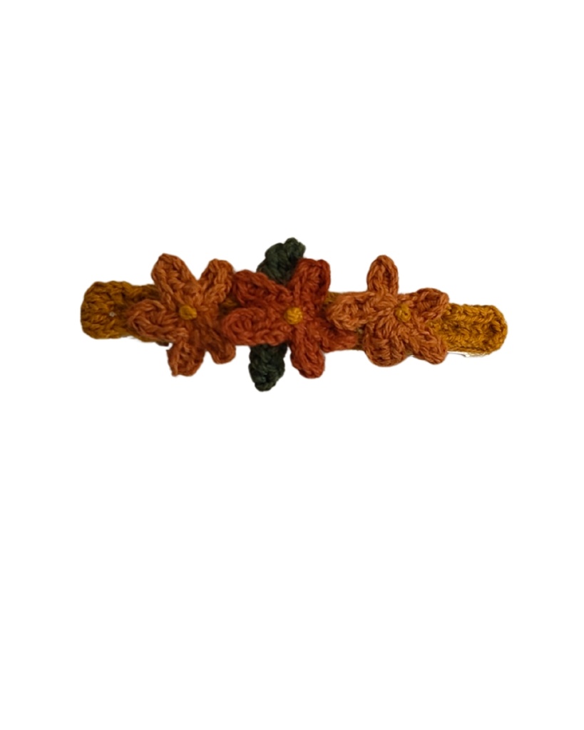 CROCHET HAIRCLIP, TRIO FLOWERS